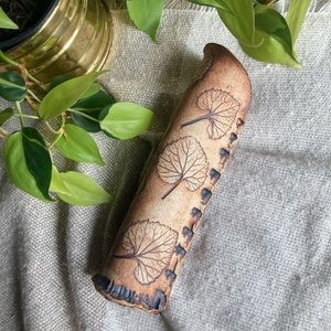 Leaf print ceramic vase